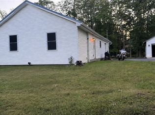 9378 Lemon St, Angola, NY 14006
