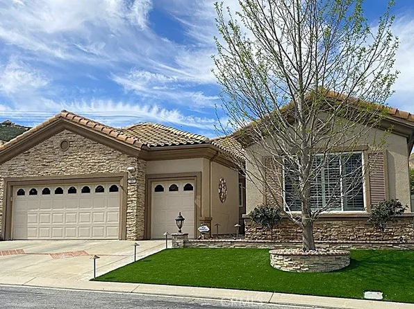 1841 Masters Dr, Banning, CA 92220