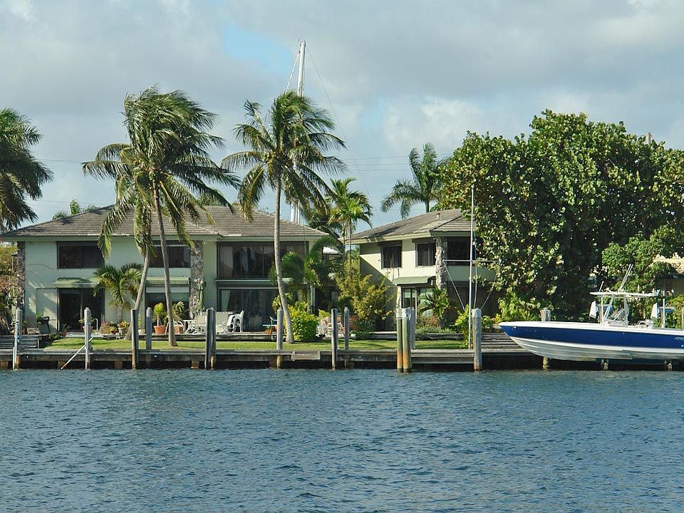 135 Ft Seawall