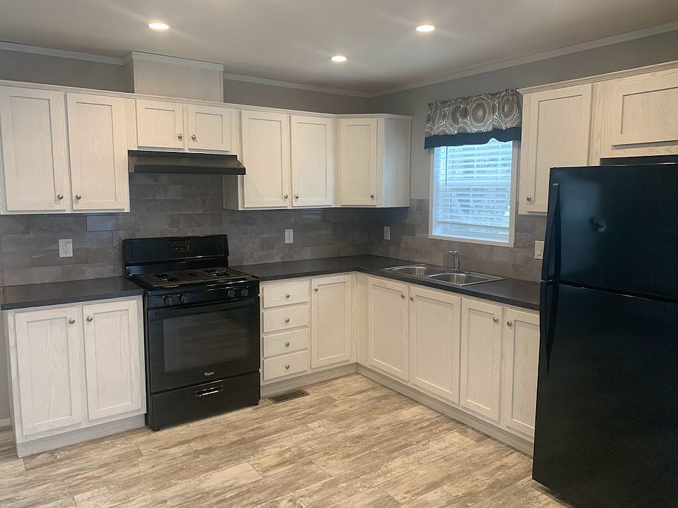 1st image of 47 Bluebird Hill Dr #375