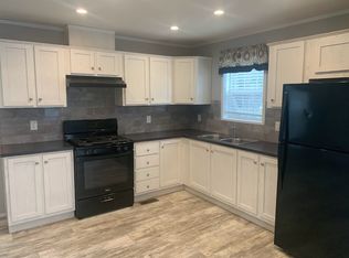 47 Bluebird Hill Dr #375, Lake Orion, MI 48359