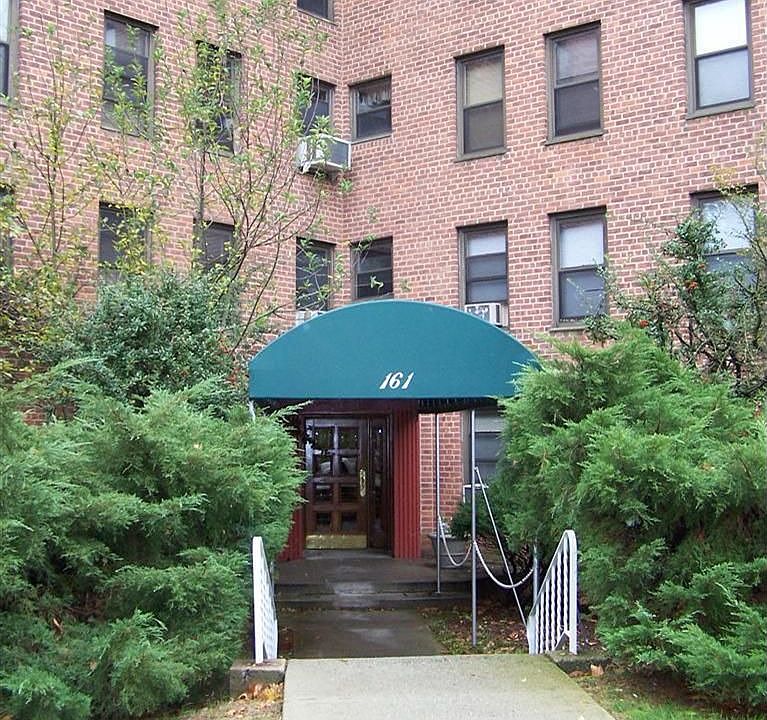 1st image of 161 Pearsall Dr APT 3E