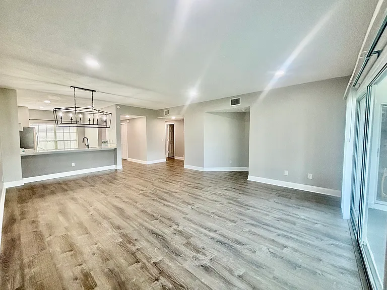 11510 Shipwatch Dr #1372 — Photo 33