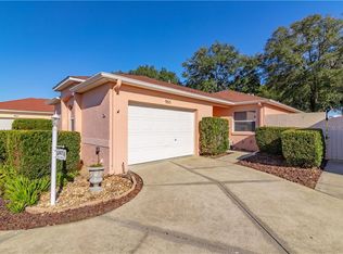 965 Avalon Ave, Lady Lake, FL 32159