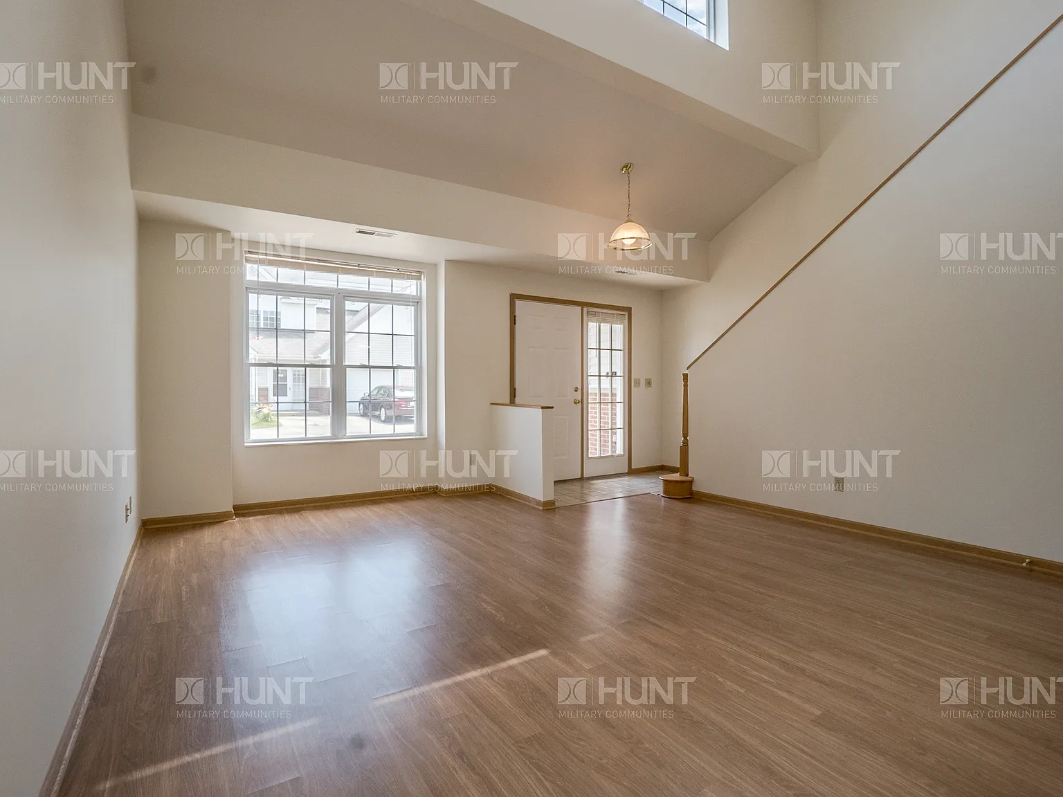 2 bed, 1.5 bath, 960 sqft, $2,350 — Photo 3