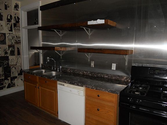 3rd image of 222 Lexington Ave APT 5