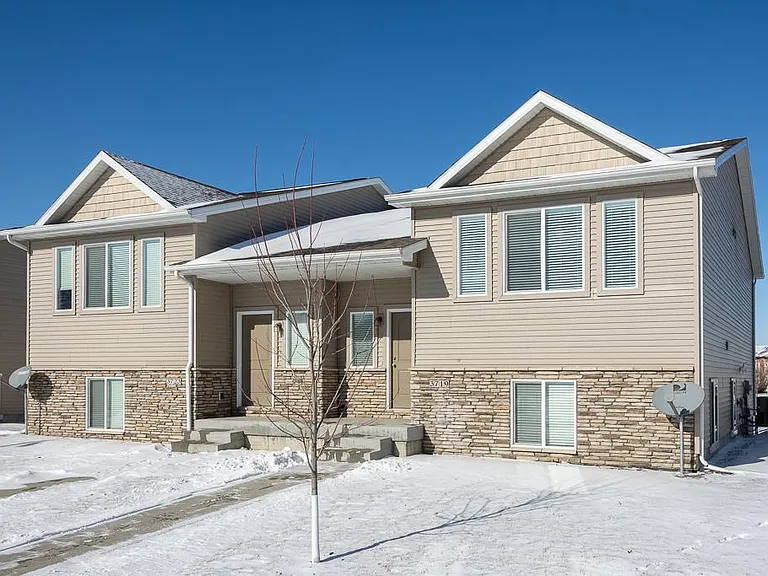 3719 Marigold Dr — Photo 3