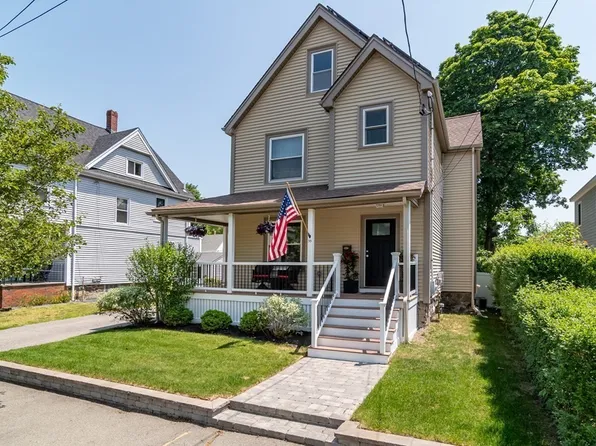 33 Adams St, Melrose, MA 02176