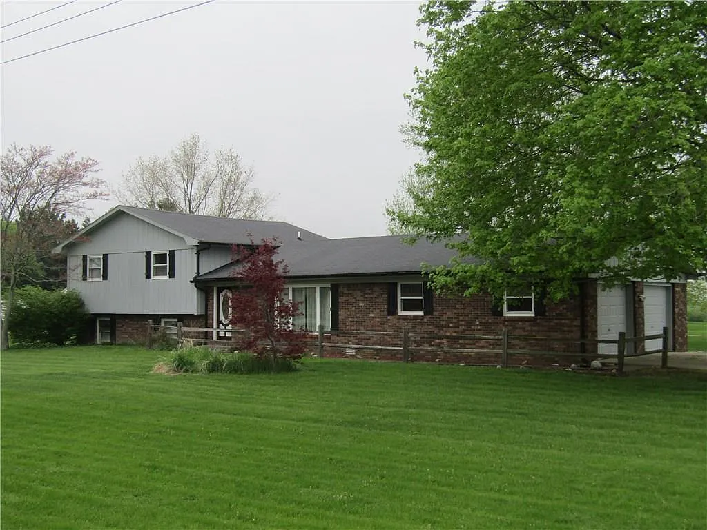 5110 Alexandria Pike photo 1