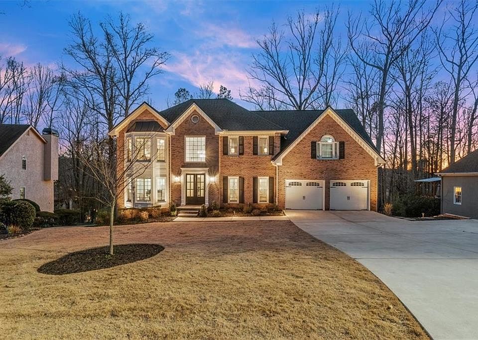 1st image of 3076 Hillside Ct NE