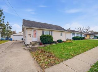 1221 Downing Ave, Waterloo, IA 50701