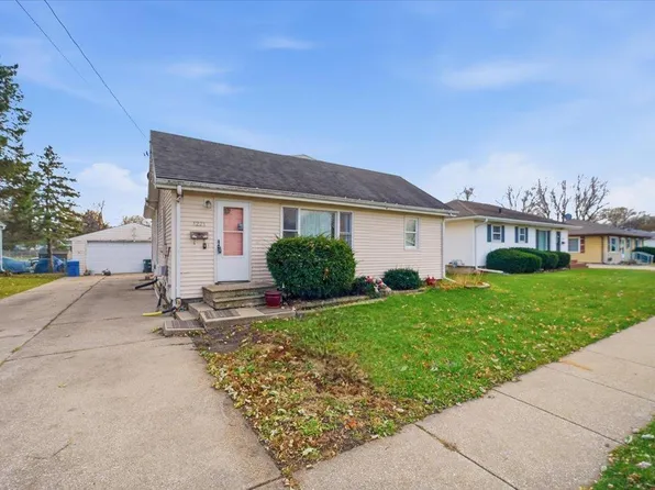 1221 Downing Ave, Waterloo, IA 50701