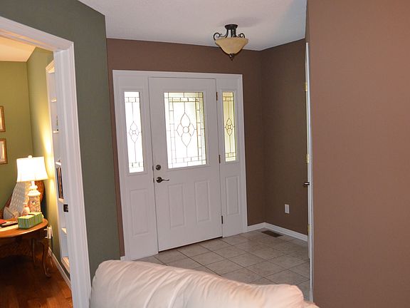 3rd image of 5 Milford Ln