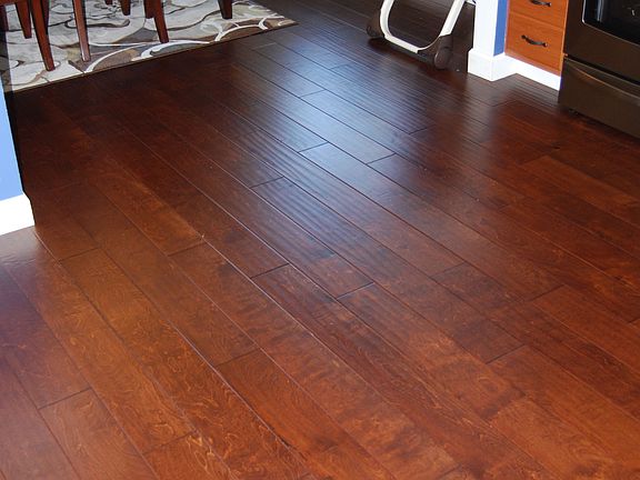 Hand-Scraped_Hardwood