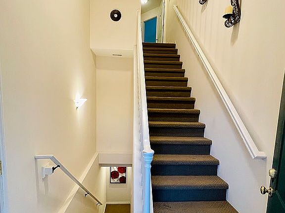 4th image of 1848 Maple Park Dr