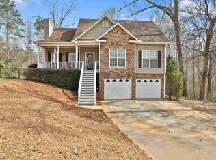 119 Opal Ln, Carrollton, GA 30116