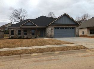 2607 Johnswood Village Dr, Bryant, AR 72022