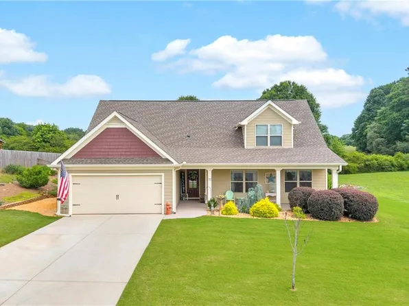 70 Glenn Trl, Winder, GA 30680