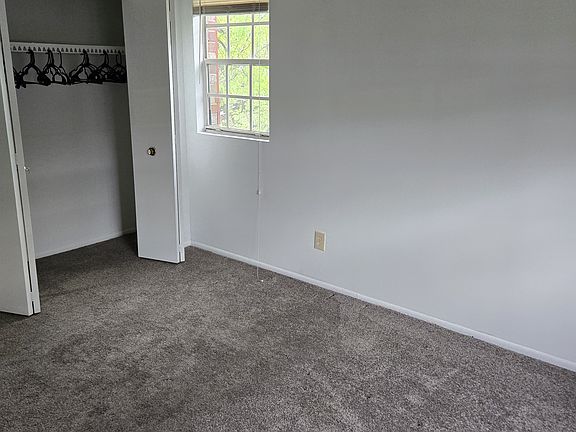 5th image of 11923 Tarragon Rd APT J