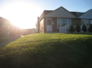 8532 Tolbut St, Philadelphia, PA 19152