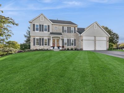 2 Daybreak Ridge Trl, Cary, IL, 60013