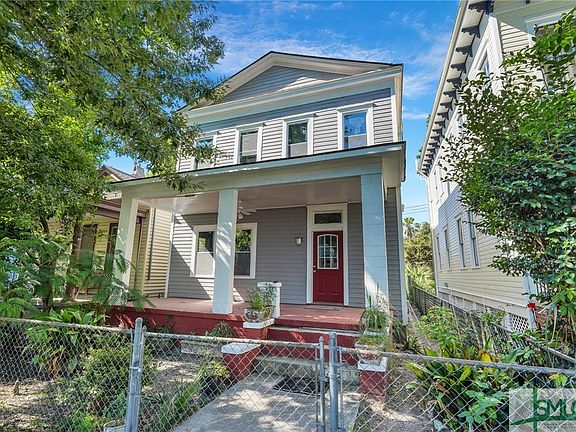 2nd image of 1007 E Park Avenue