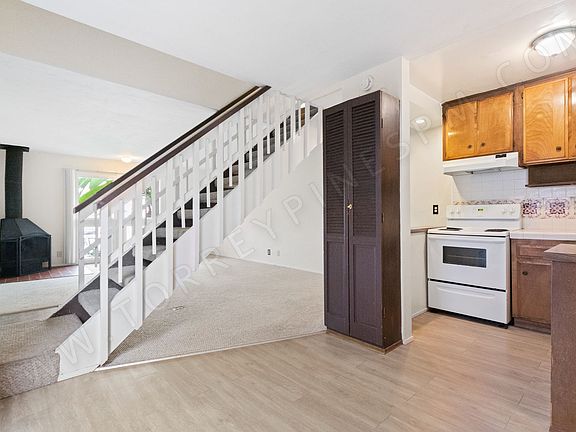4th image of 3839 Nipoma Pl #5