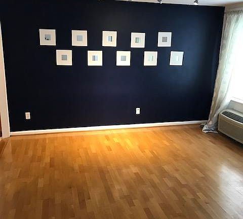 2nd image of 1730 Arlington Blvd APT 603