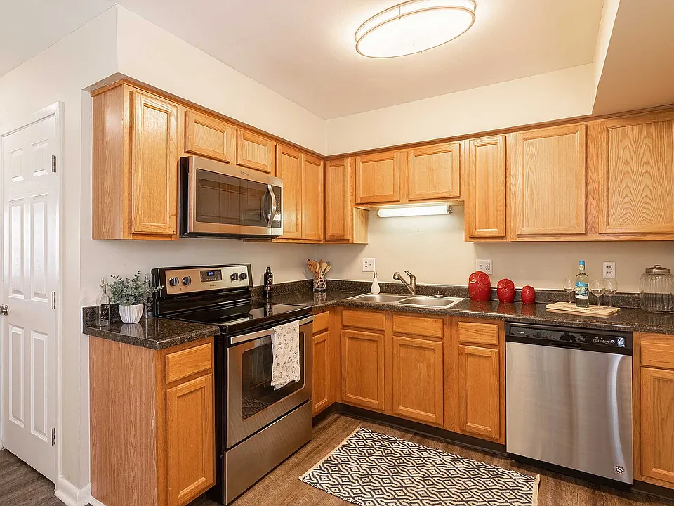 3br-15ba
1046sf kitchen