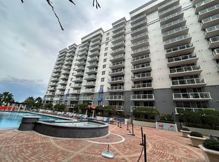 Blue Lagoon, Miami, FL 33126