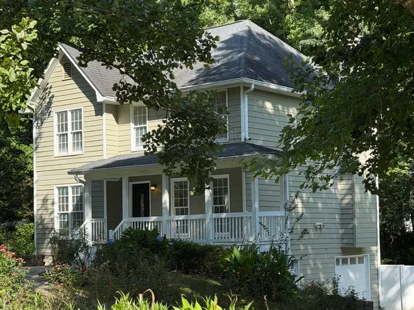 79 Thomas Crossing Dr, Newnan, GA 30265