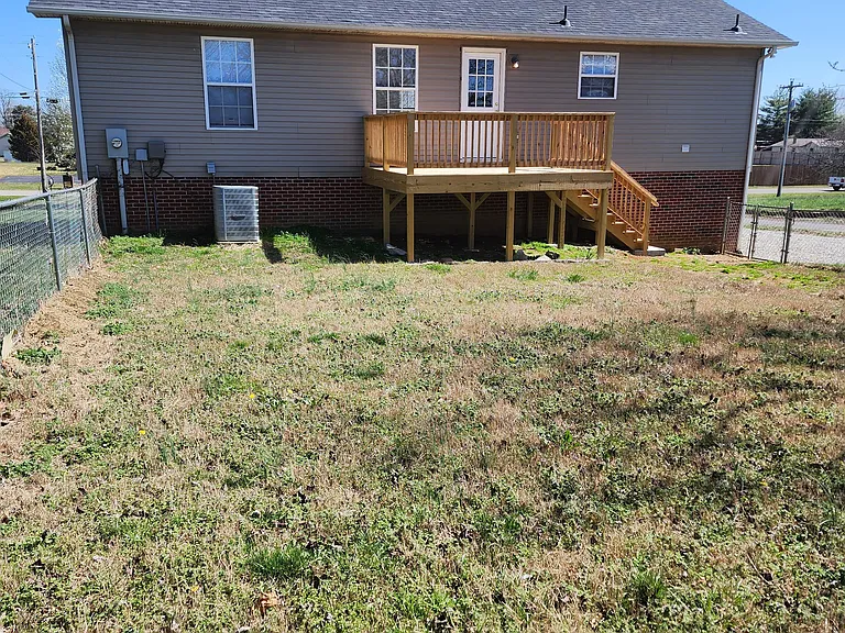 143 W Gate Dr — Photo 37