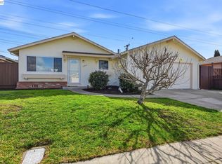 4986 Everglades Park Dr, Fremont, CA 94538