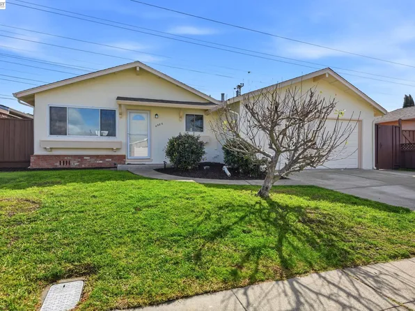 4986 Everglades Park Dr, Fremont, CA 94538