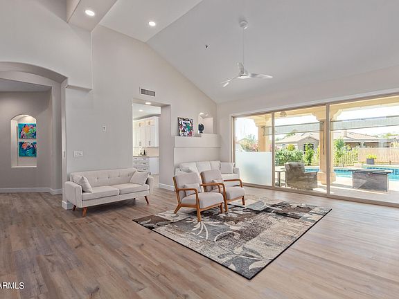 5th image of 10994 N 123RD Street