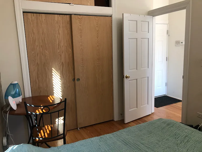 1351 N Greenview Ave #3R — Photo 6
