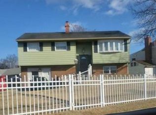 130 Janelin Ct, Glen Burnie, MD 21061