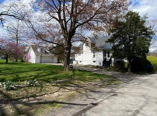 257 Pond St, Hollidaysburg, PA 16648