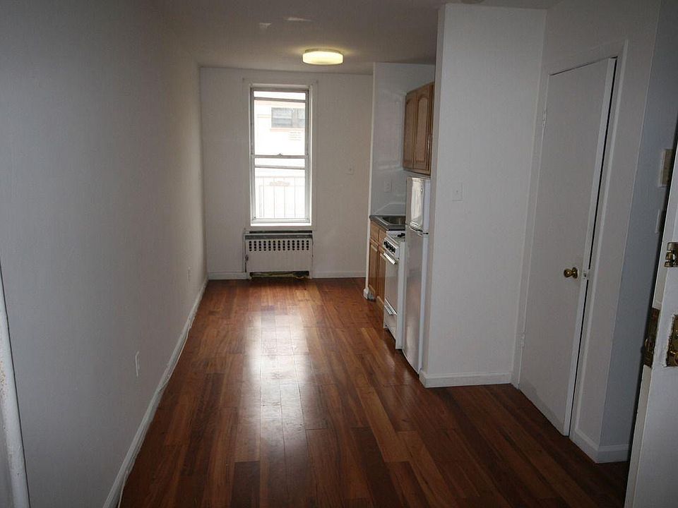 1st image of 2273 Steinway St APT 5