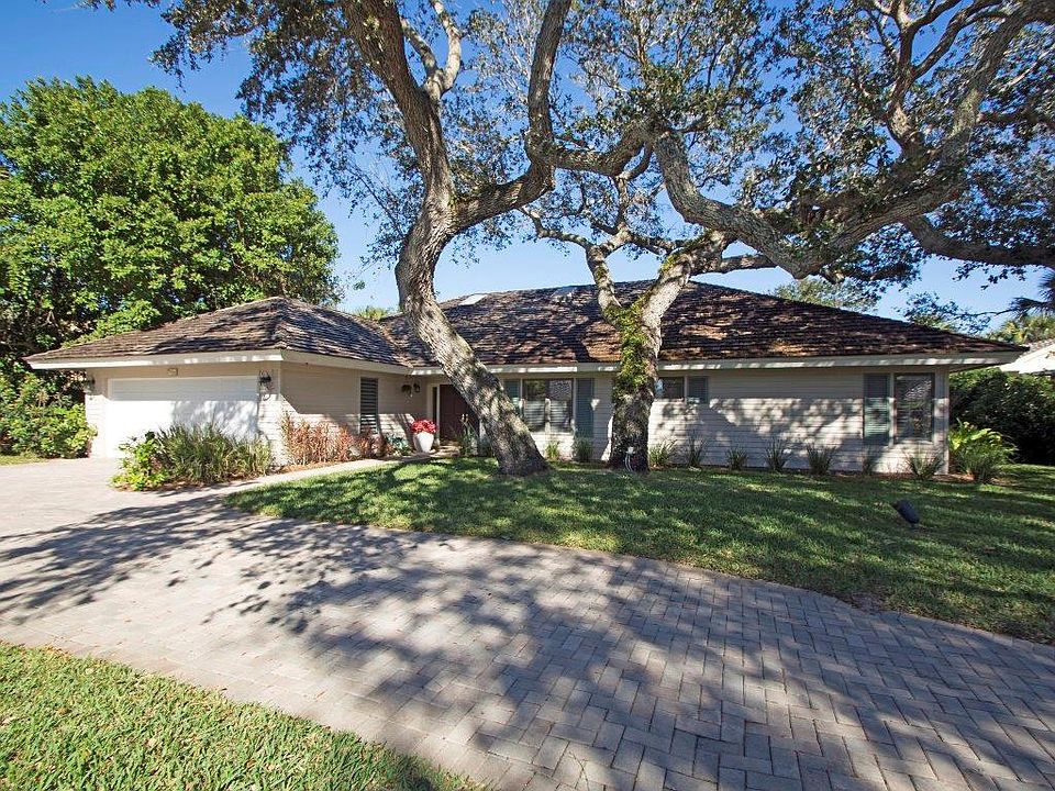 1st image of 1700 Sand Dollar Way