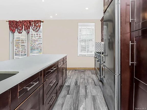 4th image of 6535 Broadway #2C-2D-2E