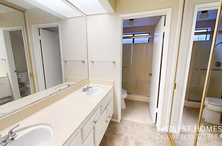 15215 Magnolia Blvd #110 — Photo 9