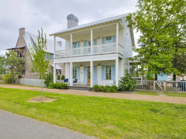 36 Boulevard, Eufaula, OK 74432