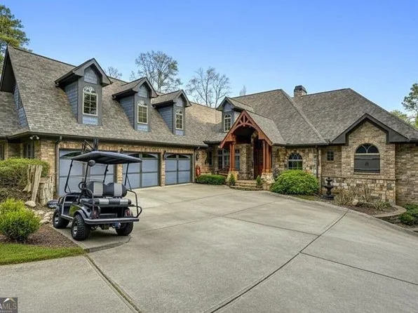 6427 Point Twenty Two, Gainesville, GA 30506