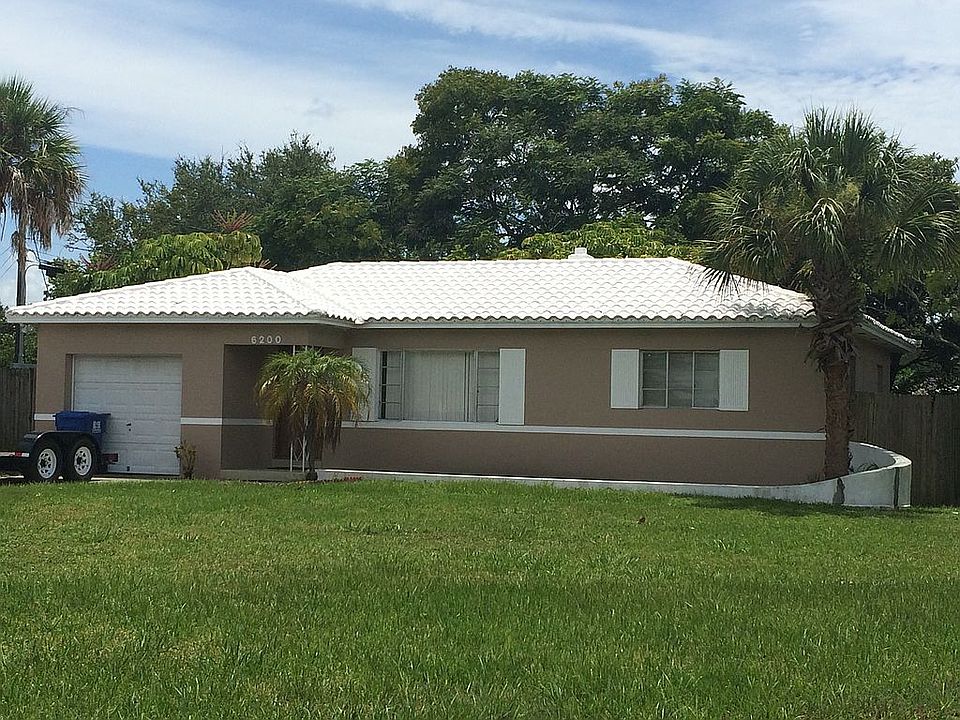 1st image of 6200 Hampton Dr N