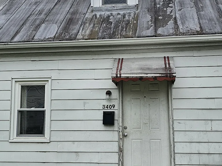 3409 Light St — Photo 1