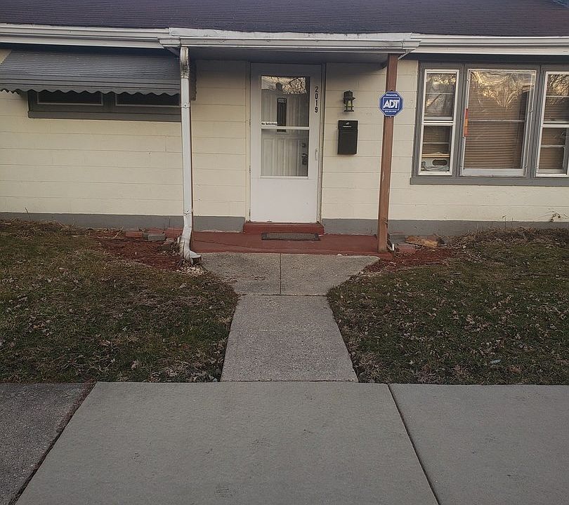 1st image of 4429 Camden Ct