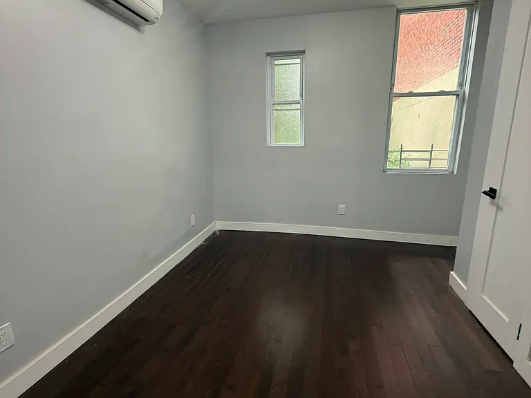 50 Jordan Ave #R1 — Photo 8