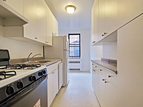 5th image of 109-15 Queens Blvd #6-B