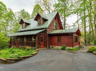319 Ivy Wood Ln, Mountain City, TN 37683